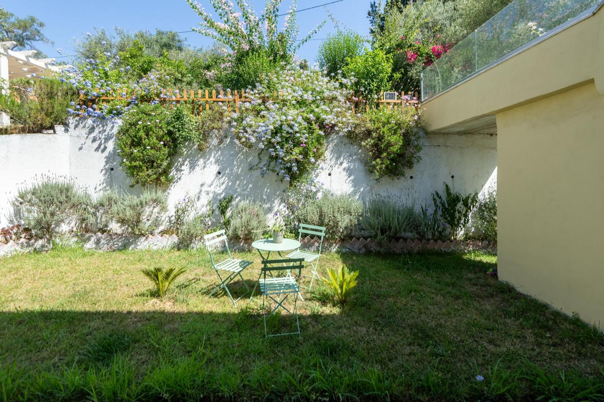 Lazaros Apartments Gouvia Exterior photo