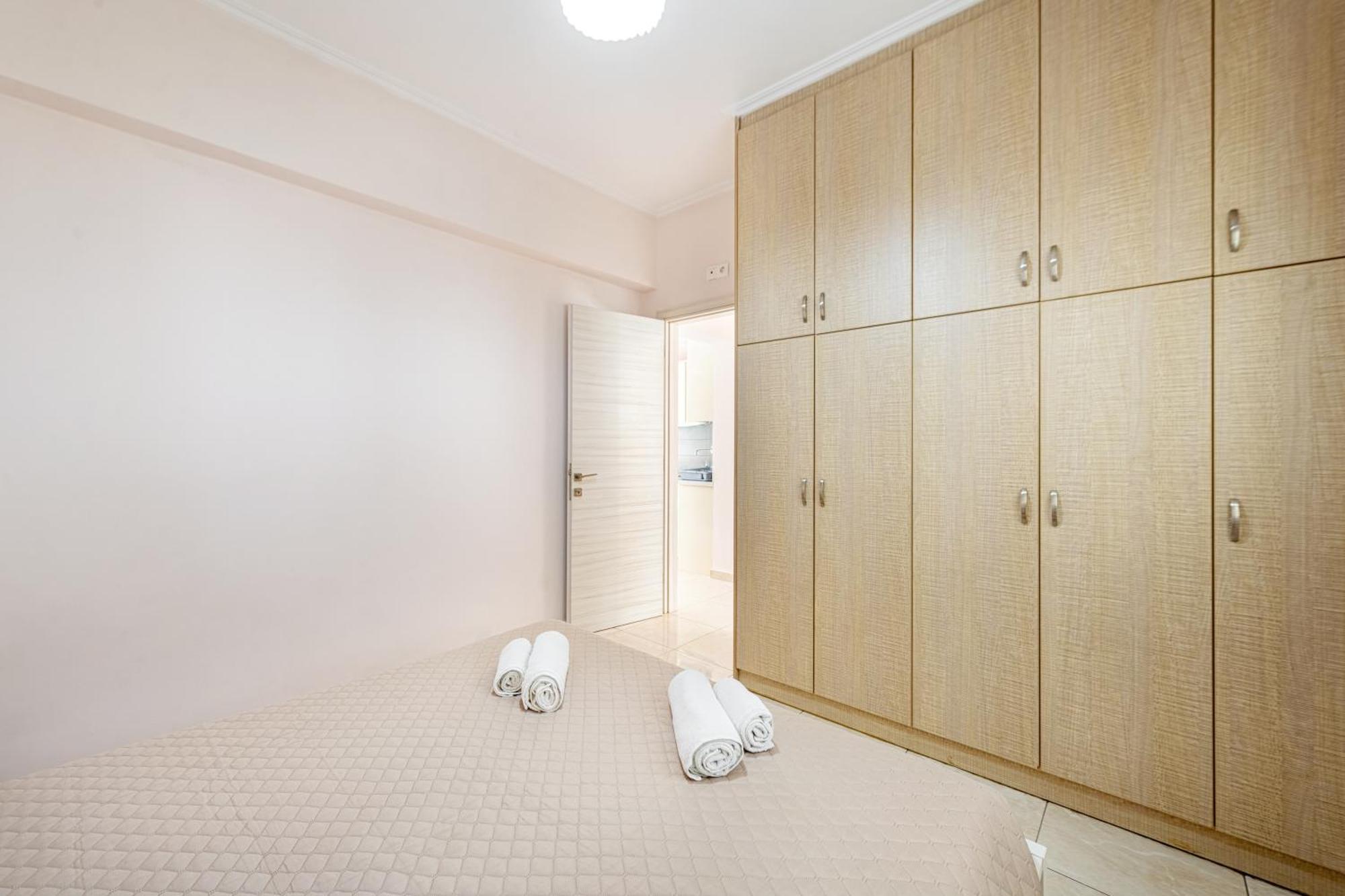 Lazaros Apartments Gouvia Exterior photo
